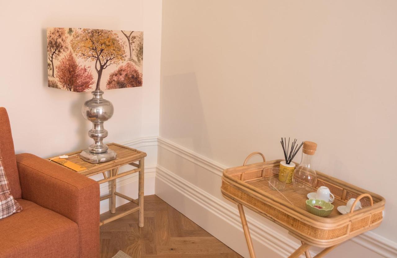 Boutique Rentals-Flores Chic In Historical Center OOporto Exteriör bild
